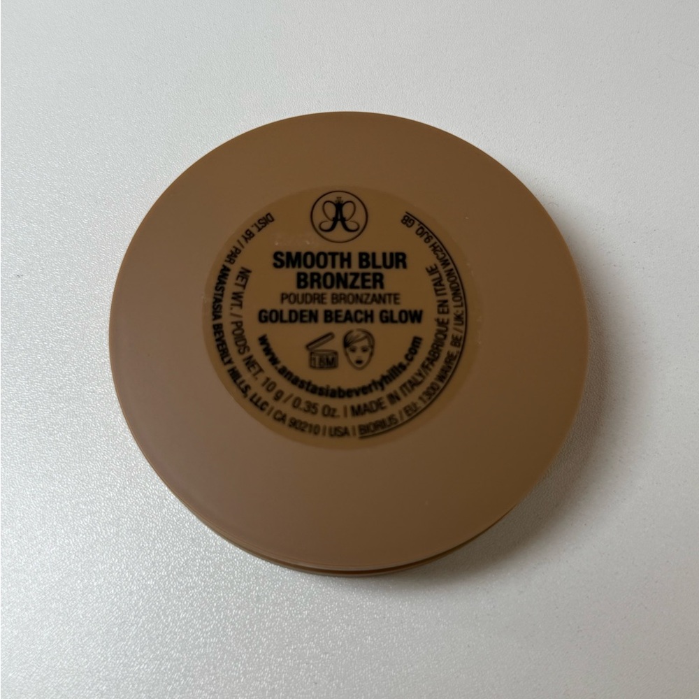 Anastasia Beverly Hills Brown Bronzer Compact - Picture 2 of 2